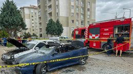 Karı-koca Tartışması Pahalıya Patladı: 2 Aracı ve Evi Kundakladı!