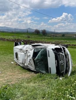 Kayseri’de Öğrenci Servisi Devirdi: 16 Yaralı