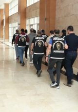 Kiraladıkları Araçları Satan 10 Kişilik Şebeke Çökertildi