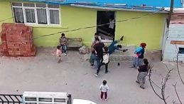 Kocaeli’de İki Grupların Tuğlalı Kavgası Görüntülendi!