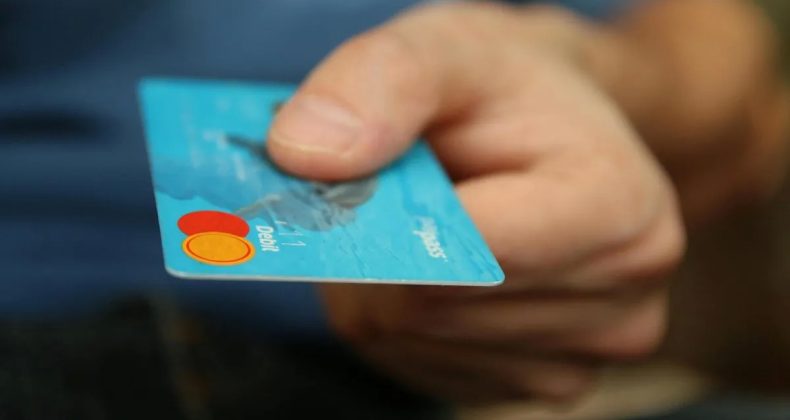 Kolay Kazanç Vaadiyle Dolandırıcılık! Ticaret Bakanlığı’ndan Banka Hesabı Uyarısı