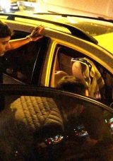 Kontrolden Çıkan Otomobil Yönlendirme Tabelasına Çarptı: 1 Ölü, 2 Yaralı