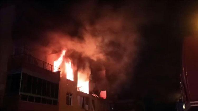 Konya’da dairede patlama meydana geldi: 4 yaralı