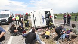 Konya’da Yolcu Otobüsü Devrildi: 13 Yaralı