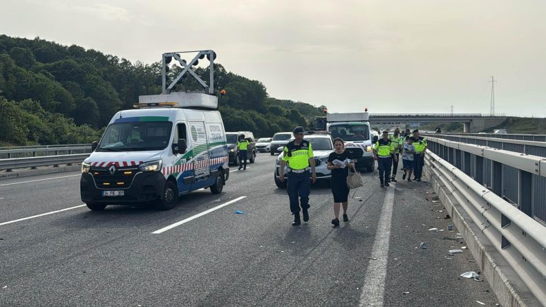 Kuzey Marmara Otoyolu’nda zincirleme trafik kazasında 5 kişi yaralandı