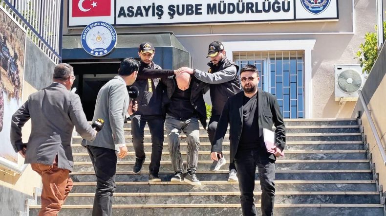 Mezara Saldırana 4 Yıl Hapis İsteniyor