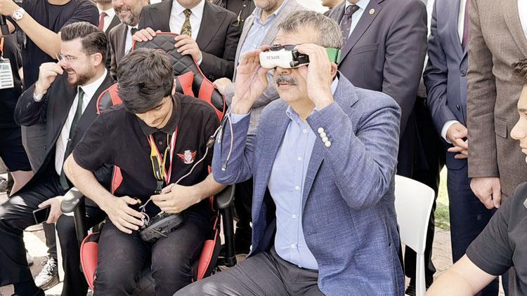 Milli Eğitim Bakanı Tekin Robotlara Start Verdi