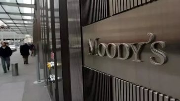 Moody’s’ten Kritik Hamle! ABD’nin Kredi Notu Düşürüldü