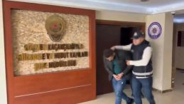 Mor Işıktan Geçen Sahte Pasaport Satışı Yapıldı