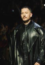 Moscow Fashion Week: Uraz Kaygılaroğlu, Emre Erdemoğlu’nun defilesinde yürüdü