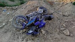 Motosiklet Yoldan Çıktı, İki Genç Hayatını Kaybetti