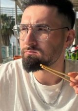 Motosikletten Savrularak Boynu Kırılan Tercüman Hayatını Kaybetti