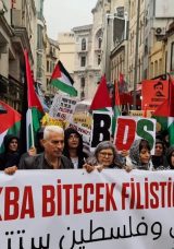 Nakba’nın 77. Yıldönümünde Sirkeci’de İsrail’e karşı Protesto Gösterisi