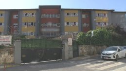 Okulda Şok Eden Olay: Arkadaşını Bıçaklayan Öğrenci Kaçtı!