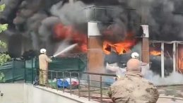 Pendik’te İşyeri Yangını