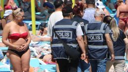 Polis, Plajda Taciz ve Uygunsuz Davranışlarla Mücadele Etti