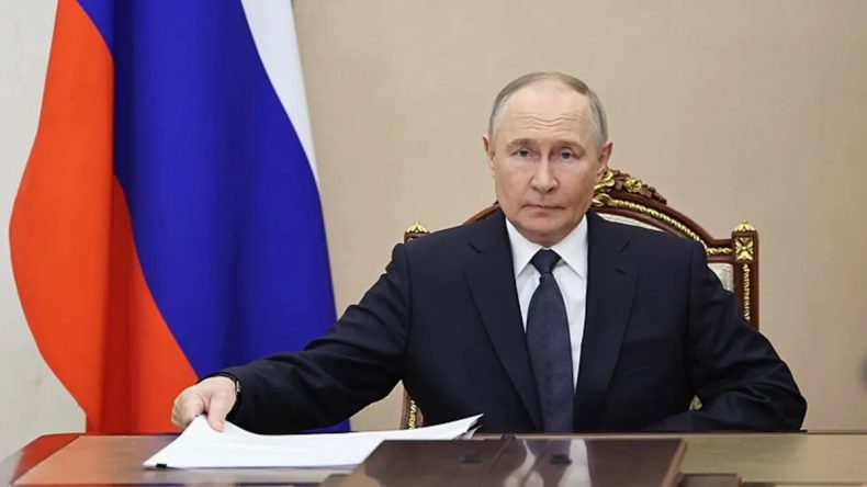 Putin’den Ukrayna Açıklaması: Operasyona Devam Etmek İçin Yeterli Gücümüz Var
