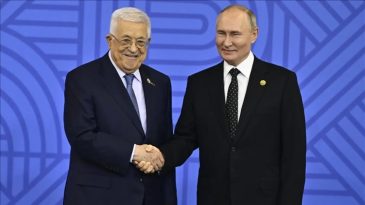Rusya Devlet Başkanı Putin, Filistin Devlet Başkanı Abbas ile Bir Araya Geldi