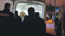 Saplantılı aşık genç kızı hayattan kopardı