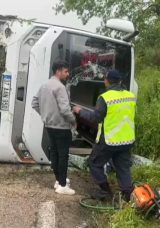 Sinop’ta Üniversite Öğrencilerini Taşıyan Otobüs Devrildi; 18 Yaralı