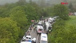 Sinop’ta Üniversite Öğrencilerini Taşıyan Otobüs Devriye Girdi: 18 Yaralı