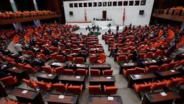 Siyasilerden Anneler Günü Mesajları