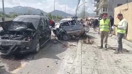 SON DAKİKA… Erzurum’da beton mikseri faciası! Freni boşaldı, 8 aracı biçti!