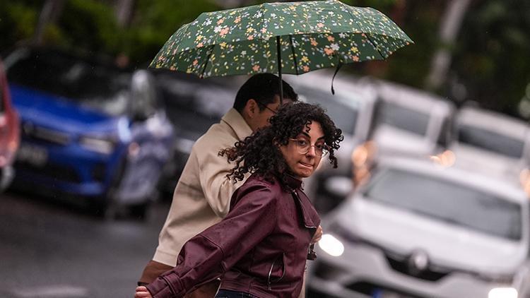 Son dakika: Meteoroloji’den yeni hava durumu raporu… 25 ilde sarı kodlu alarm! Sağanak, sel, kuvvetli rüzgar uyarısı