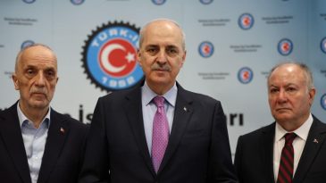 TBMM Başkanı Kurtulmuş: Kamu işçilerimizin hak ettikleri emeklerinin karşılığı olan payı almalarını arzu ederiz