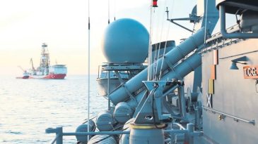 TCG Barbaros Mavi Vatanda Görev Başında