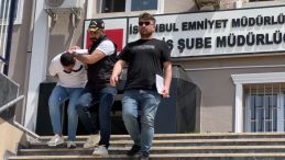 Telefondaki sesi oğlu, kapıya geleni arkadaşı sandı! Yaşlı kadın dolandırıcılara 400 bin lira kaptırdı