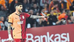 Tribünlerde Eren Gerilimi
