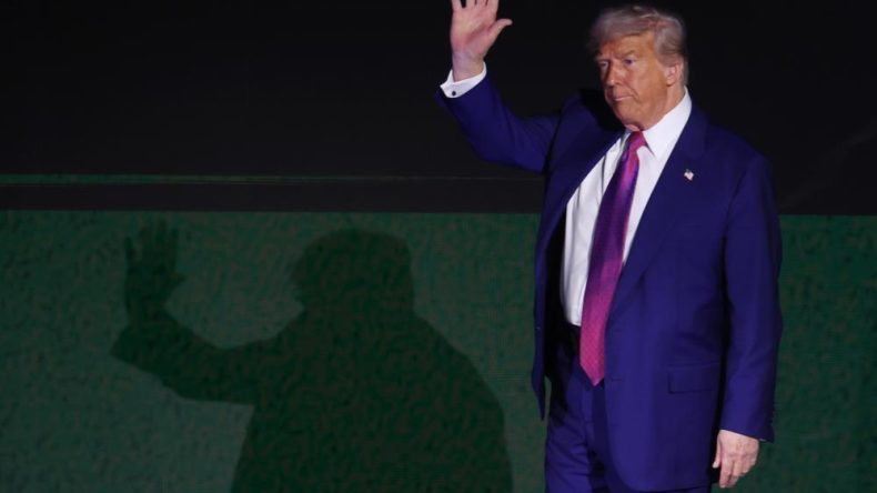 Trump’tan İran çıkışı: Dostça olmayan yol şiddet içeriyor ve ben bunu istemiyorum