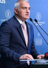 Turizmde Gelir ve Ziyaretçi Sayısında Tarihi Rekor!