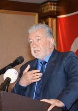 Türk Esnaf Sanatkarının Sorunları İzmir’de Masaya Yatırıldı