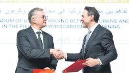 Türk FSRU’ya İlk Yurtdışı Görev