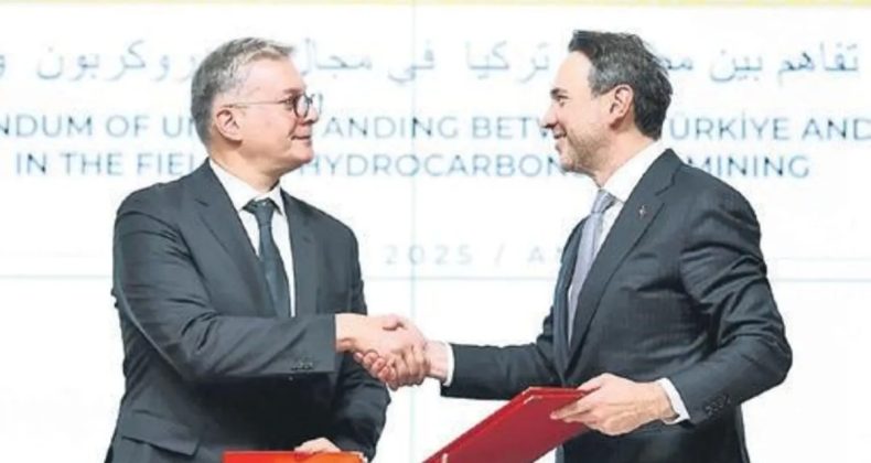 Türk FSRU’ya İlk Yurtdışı Görev