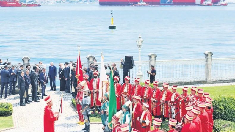 Türkiye’nin Gururu Boğaz’dan Geçti