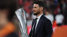 UEFA Avrupa Ligi’nde Şampiyon Belli Oldu! 3. Kez Kaldırdılar