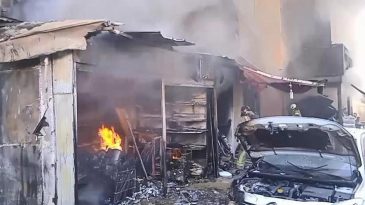 Ümraniye’de Hediyelik Eşya Dükkanında Yangın Oluştu