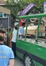 Yanan Dairede Ceset Bulundu