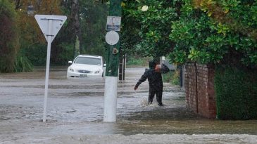 Yeni Zelanda’da Olağanüstü Hal İlan Edildi: Hayat Durduruldu
