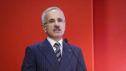YHT İstasyonlarındaki “Turuncu Masa” Engelleri Kaldırıyor