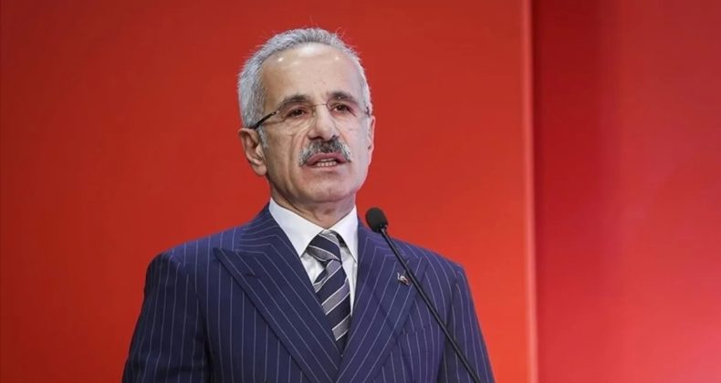 YHT İstasyonlarındaki “Turuncu Masa” Engelleri Kaldırıyor
