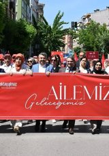 Yıldırım ‘Aile İçin Yürüdü