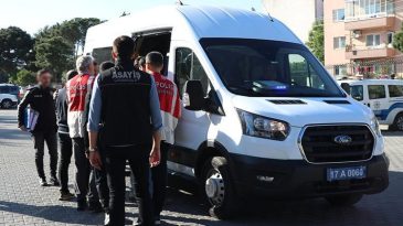 Yine aynı yöntem: Emekli öğretmeni 25 milyon lira dolandırdılar… 7 şüpheli tutuklandı