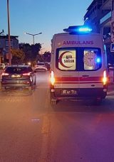 Yola fırlayan kedi kazaya neden oldu