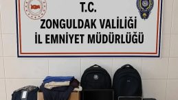 Zonguldak’ta Park Halindeki Araçların Camını Kırarak Hırsızlık Yapan Şüpheli Tutuklandı