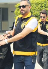 ‘Zor durumdayım’ diyen kadın, işadamının gasp edilmesine neden oldu