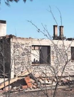 16 Saat Süren Bornova Yangınında 2 Tutuklama